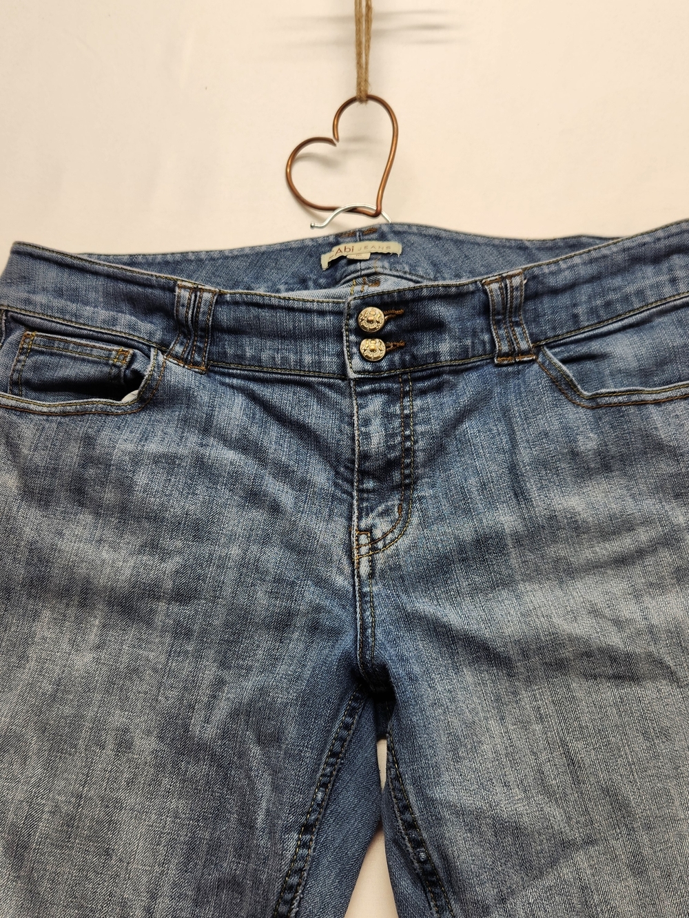 ⭐️CAbi Curvy Double Button Bootcut Jeans Sz 16 Medium Wash Boho Western Denim